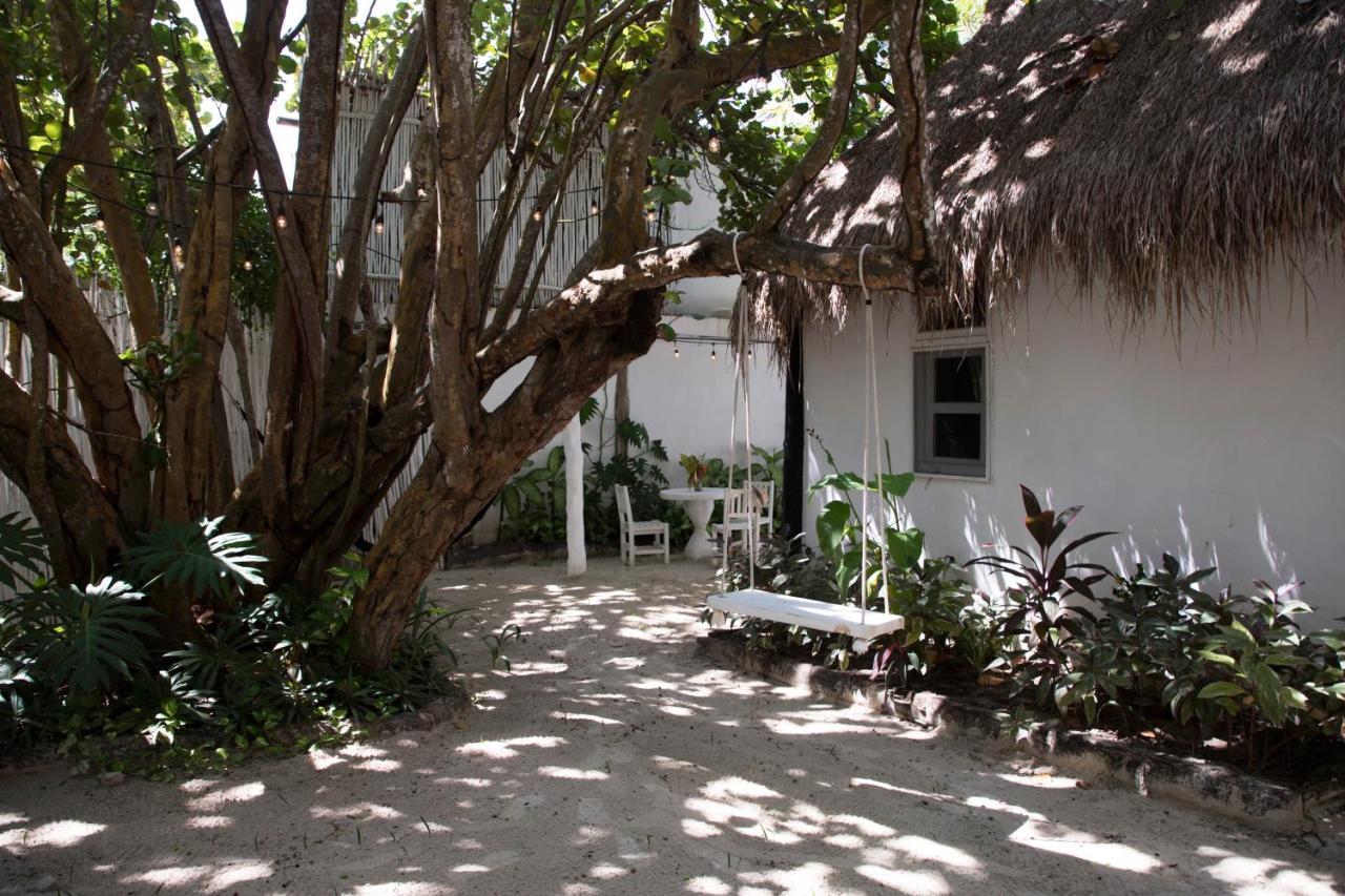 Coco Tulum Beach Club Hotel Exterior foto